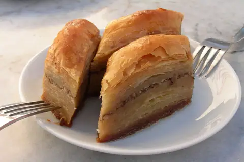 Honey's Bakery photo 4